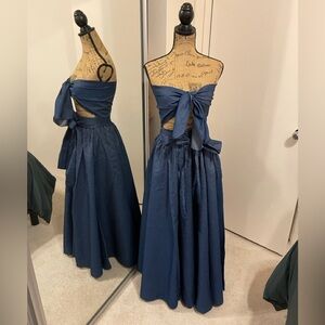 Chic Strapless Navy Dress